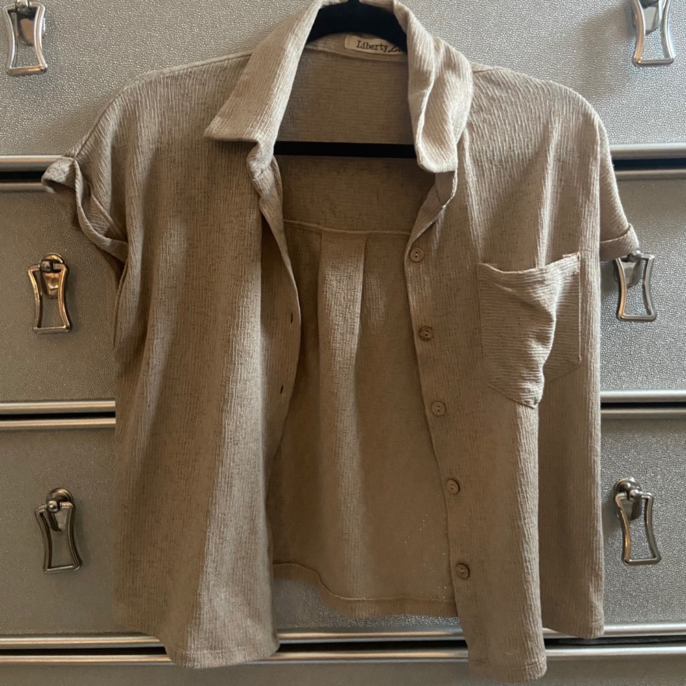 Button up shirt